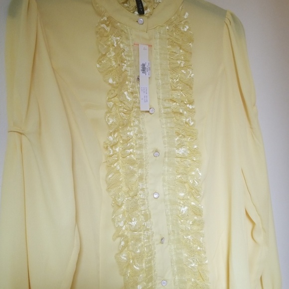 San Joy Tops - Blouse